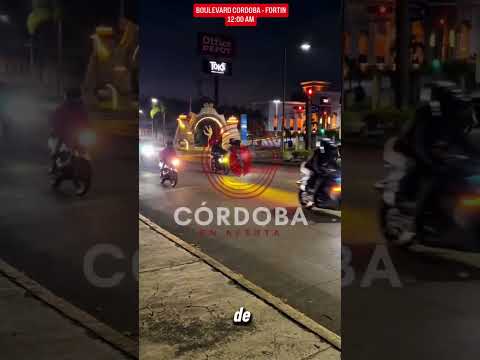 🚨 ¡CAOS EN SHANGRI-LA! POLICÍAS SE HACEN DE LA VISTA GORDA CON ARRANCONES DE MOTOS 🚨