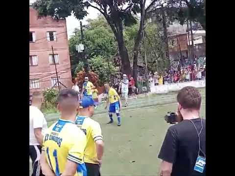 JOGO BENEFÍCIENTE / DEXTER, CAFU E AMIGOS , E AMIGOS