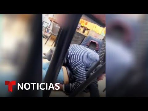 , title : 'Mata a su expareja en un centro comercial en Colombia | Noticias Telemundo'