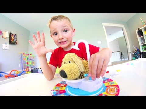 FATHER & SON PLAY SOGGY DOGGY! / Don't get Wet!!!