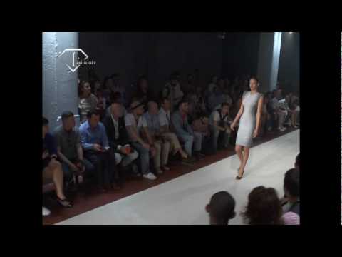 fashiontv | FTV.com - Alexander Mcqueen - MILAN MEN P/E 09
