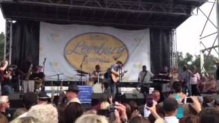 American Idol Phillip Phillips Homecoming - Nice and Slow