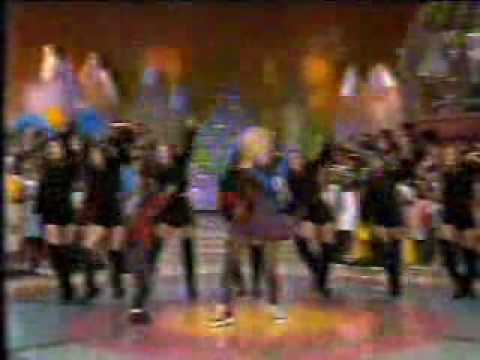 Xuxa cantando Xuxa Hits no Xuxa Park - 1995