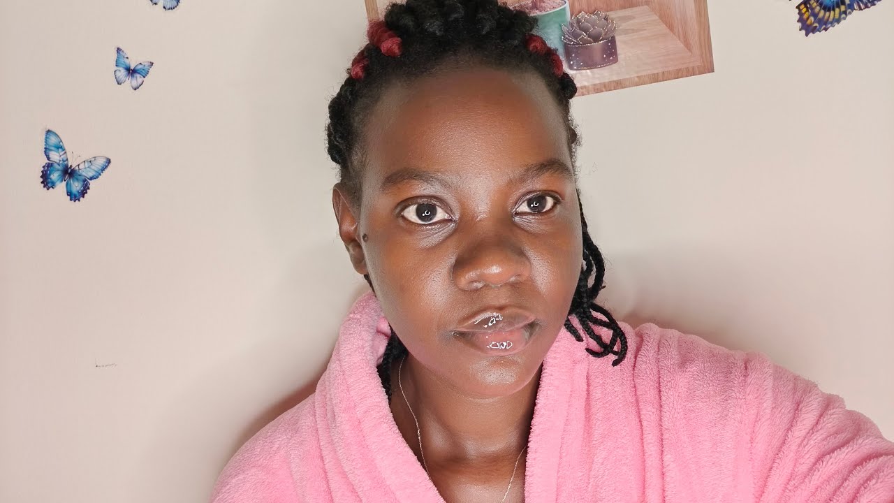 Omukazi muzine bwoti okone kukaboja mbolo asamula