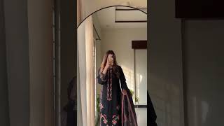 Black Chikankari Embroidered Kurta Set with Dupatta - Video 1