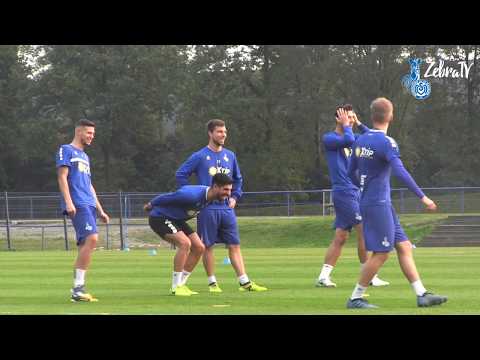 11. Spieltag // 1. FC Kaiserslautern - MSV // Enis Hajri vor dem Spiel