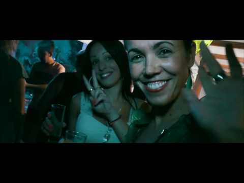 LE TORO SUR LE TOIT - ANNIF MICKA - CANET EN ROUSSILLON