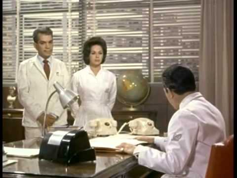 Thumbnail for video: El Señor Doctor Thumbnail for video: El Señor Doctor