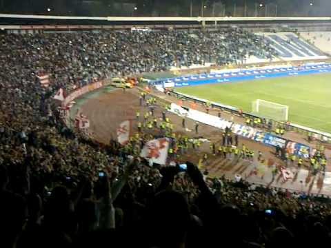 Crvena Zvezda - partizan 21.03.2012 slavlje igraca i navijaca posle utakmice