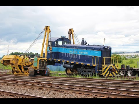 Replacing a Traction Motor on Black River SW9 #915 at CP Alburtis 7-25-17