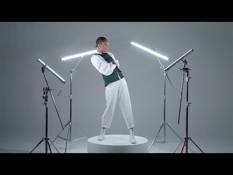 Oblique | Fall Winter 2020/2021 | Digital