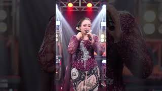 Download lagu APT - NIKEN SALINDRI #vidioviral #cover #beranda #music mp3