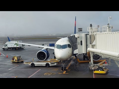 Miniatura de YouTube para Delta Air Lines Airbus A220-100