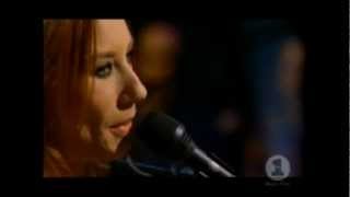 Tori Amos- Tear In Your Hand - Live VH1