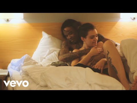 Tommy Lee Sparta - Feeling Lonely Official Music Video