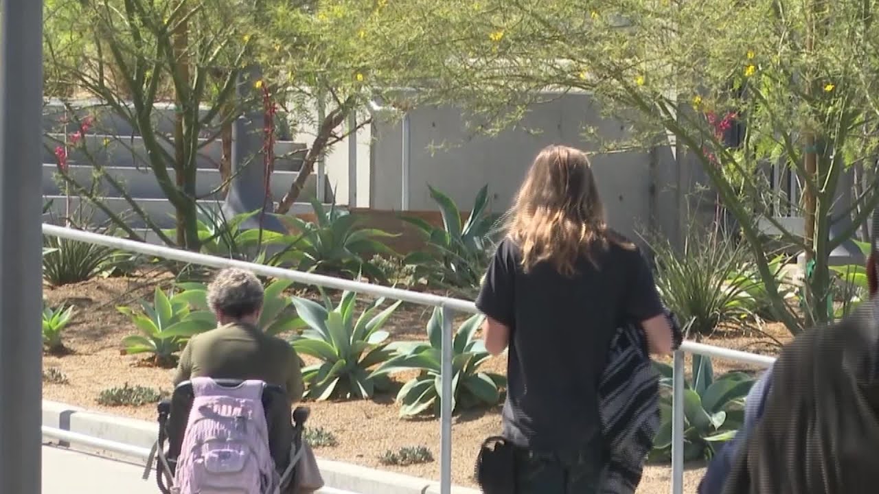 Texas lawmakers fear businesses along U.S. border could suffer with extended travel restrictions