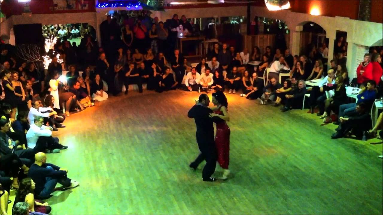 Juan Carlos Martinez y Nora Witanowsky Milonga del Barrio Roma Zamba Del Carnaval