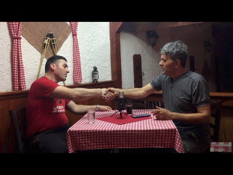 Za kariranim stolom - Zoka Bosanac