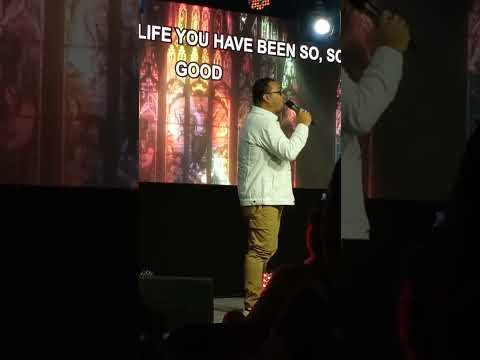 Pujian Dave Gerard @ Ibadah Paskah Gabungan Pioneer of Faith Church.