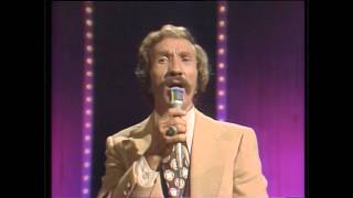 Tree In The Meadow - Marty Robbins