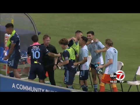 Locomotive FC use 2nd half fireworks top NM United