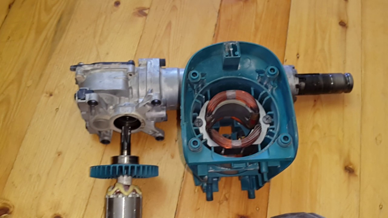 Отбойный молоток MAKITA HM0870C 1100Вт, кейс