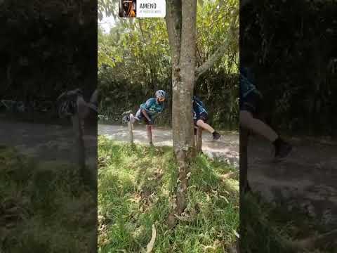 por la Merced del Playón, corregimiento de liborina occidente de Antioquia.