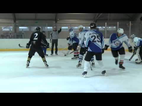 A jégen találkoztak a csapatsportok művelői