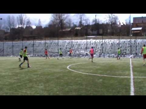 Sparing Juniorów na Orliku: Płomień Limanowa - Wierchy Pasierbiec (13.04.2013r.)