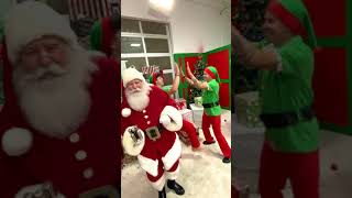 Santa do be hittin different this year...