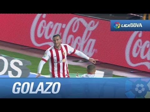 Golazo de Hemed tras un jugadón de Thievy (2-1) en el UD Almería - Real Sociedad