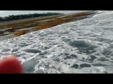 Bubbles waves accident filmed 😂