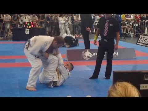 Maxim Vorobyev - BJJ British Open 2014 - Blue Adult - Open