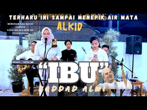 SAMPAI MENANGIS SAAT NYANYI LAGU IBU - HADDAD ALWI FT. FARHAN | (LIVE NGAMEN) BY GISELLA FT. NUNIK