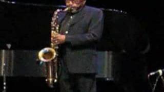 James Moody using the AMT Wi5 microphone system