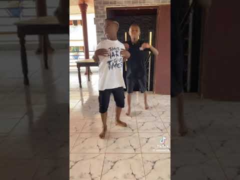 Christ gucci sur le son de team no limit biama de cafards