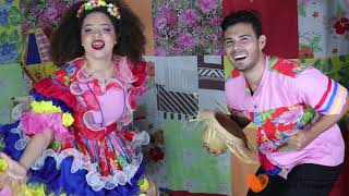 Como dançar quadrilha: Alongamento e passos