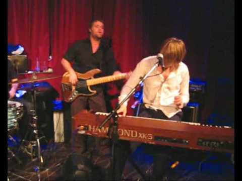 download lagu mp3 mp4 Time Is Tight Chords, download lagu Time Is Tight Chords gratis, unduh video klip Time Is Tight Chords