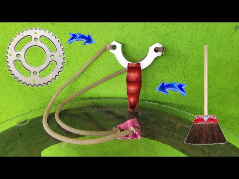 como fazer estilingue de ferro e madeira simples e rápida com coroa de moto e cabo de vassoura