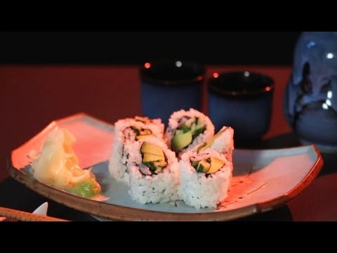 How to Make Vegan Sushi | Sushi Lessons