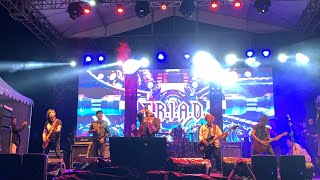 Download lagu TRIAD - Cinta Gila Live Hisphoria Week Bali #ahmaddhani #Dewa19 #TRIAD mp3