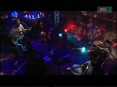 Roy & Ádám Trió - 07 - A boldogság egyszerű & 08 - Csak egy pillanat (Koncert)