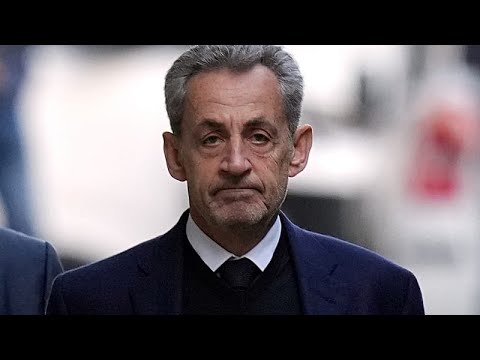 Nicolas Sarkozy nach drei Wochen Gefängnis wieder zu Hause