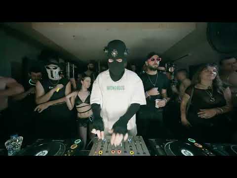 SECRET SWEATY RAVE IN ATHENS: CHEX