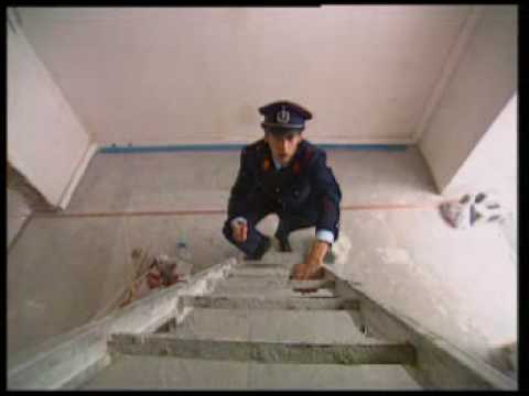 Comment utiliser une échelle en sécurité