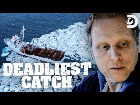 Battling Boat-Crushing Ice Packs 🥶 | Deadliest Catch | Discovery