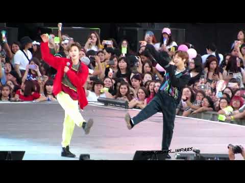 'Hair in the air' - NCT Dream & Yeri / SMTOWN in Chile, Day 1