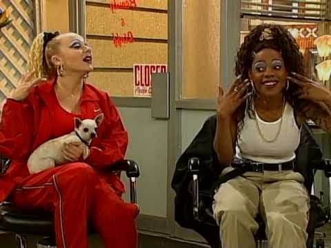 MADtv - Lida and Melina: Dishing the Dirt