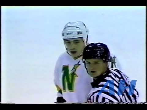 NHL Dec. 31, 1990 Minnesota North Stars v Los Angeles Kings (R) Rob Zettler v Bob Halkidis