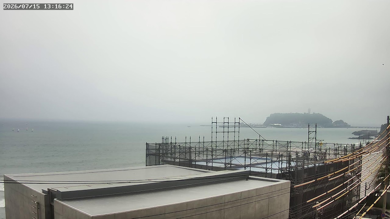 Live webcam view of Enoshima View from Kamakura High School